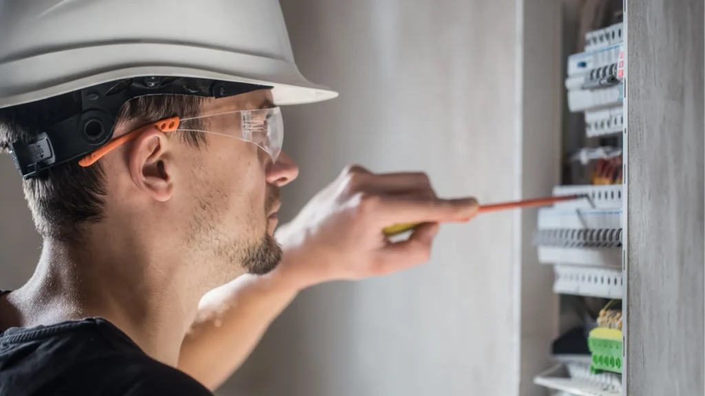 évaluation-des-normes- électriques-